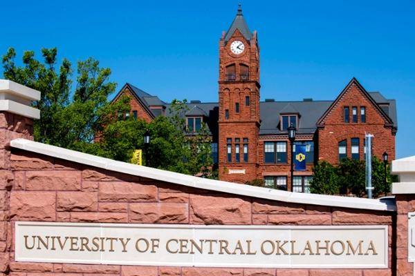 Leaders of Tomorrow International Scholarship 2022