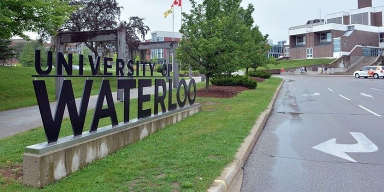 Ontario Trillium Scholarship at University of Waterloo in Canada 2022